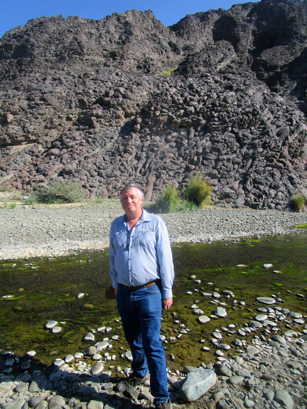 Geotimes Pillow Lava, Wadi Jizzi, Sultanate of Oman